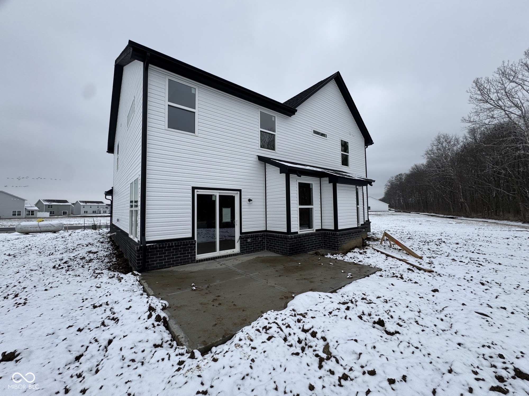 1932 Pebble Bch Drive Pendleton, IN 46064 - Photo 2 of 5