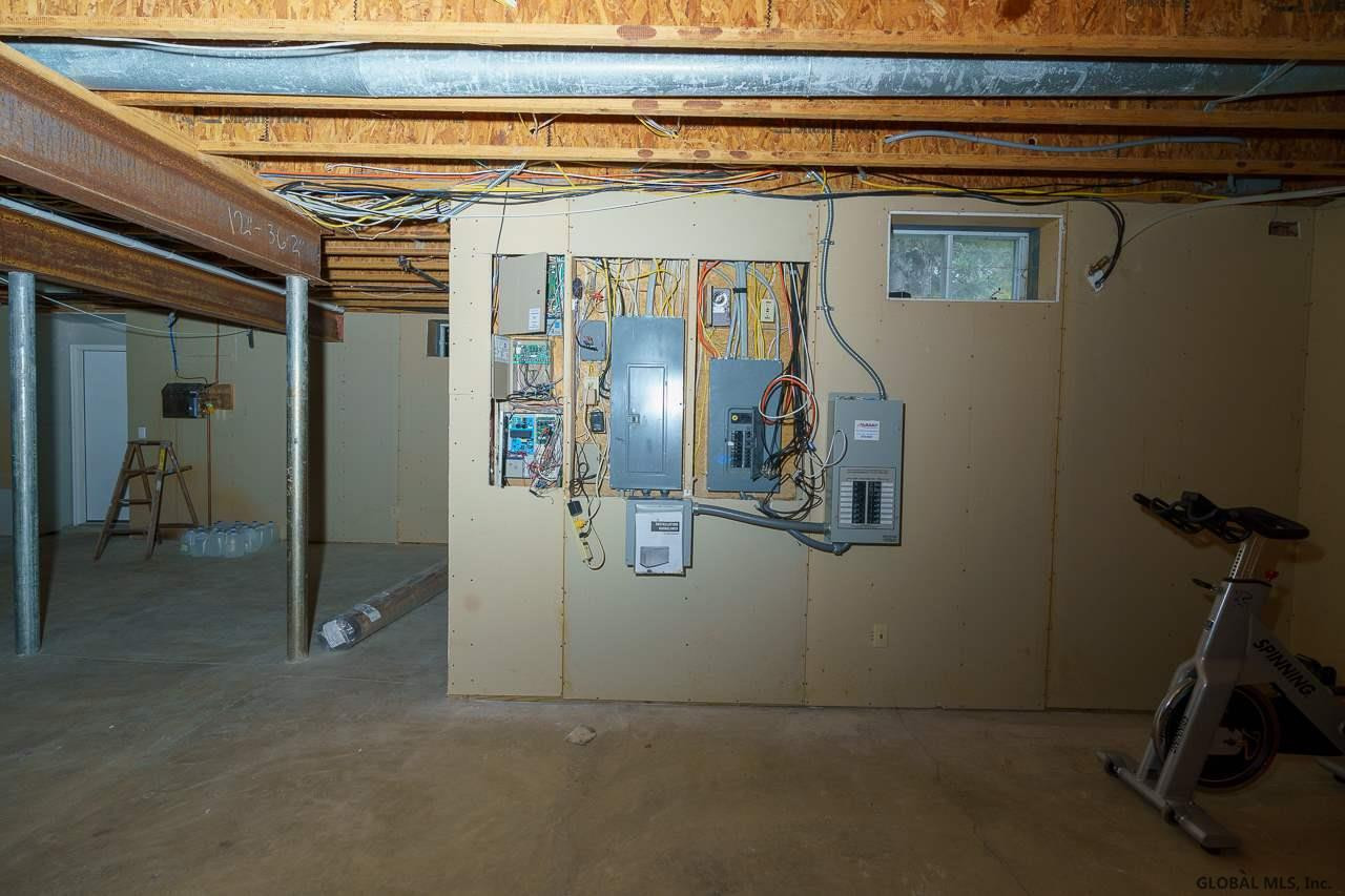 81 Swift Road Voorheesville, NY 12186 - Photo 82 of 85 Photo 83
