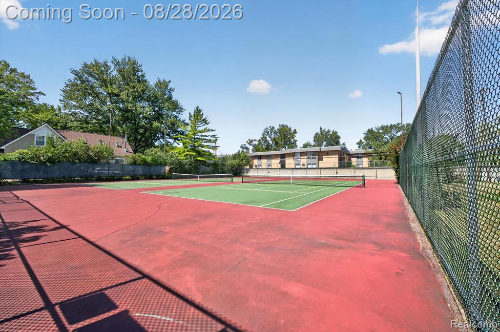 2252 Harvard Road Berkley, MI 48072 - Photo 27 of 32 Gallery Image 27