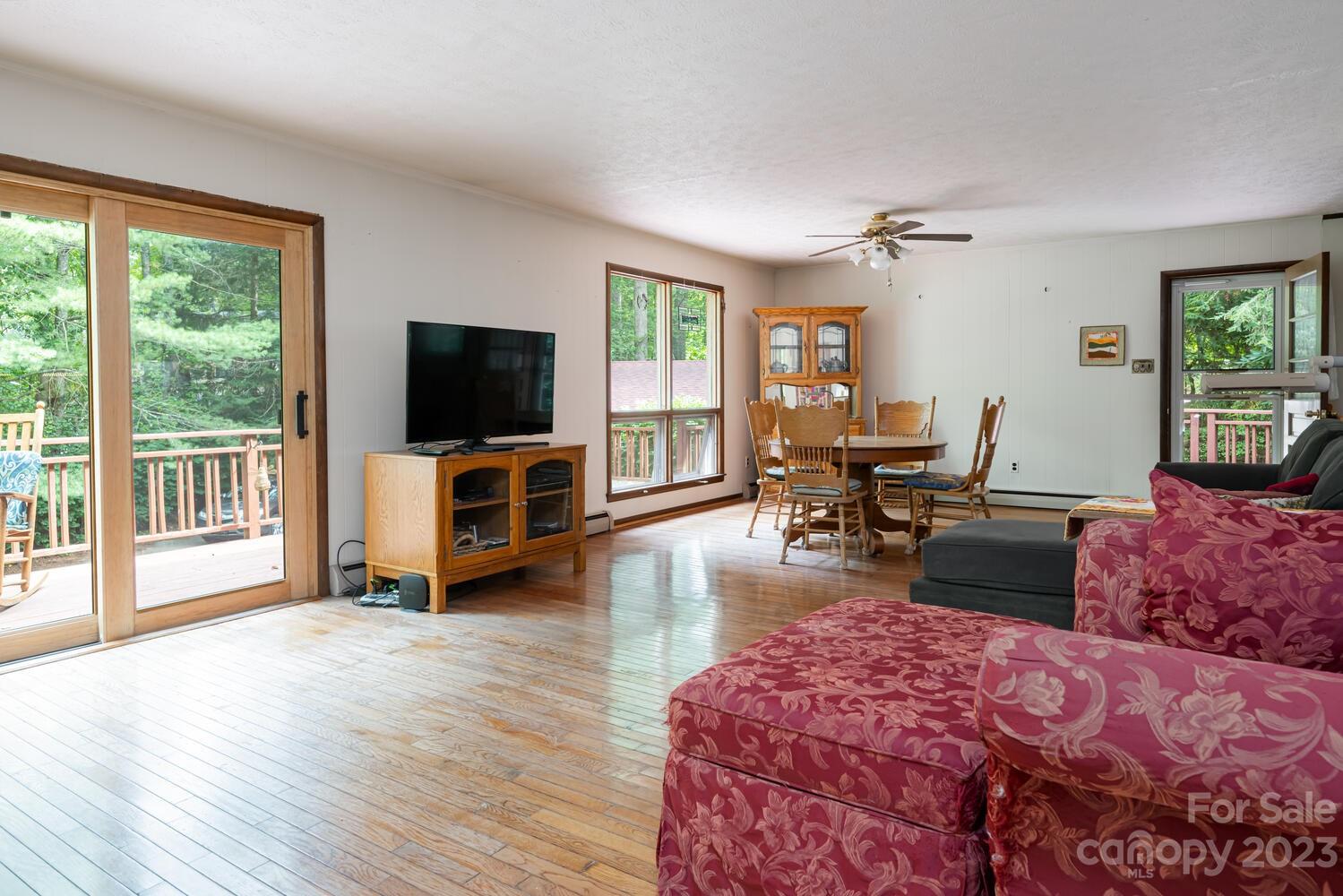 166 Baldwin Road Arden, NC 28704 - Photo 9 of 48 Gallery Image 9