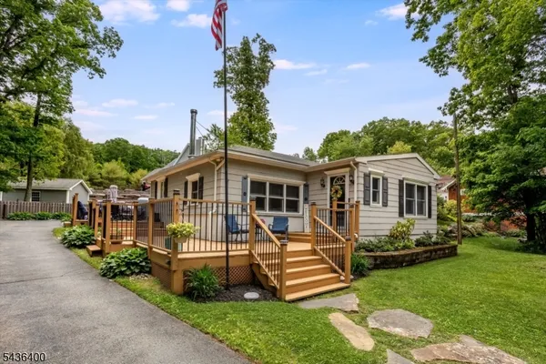 $3,000 | 1020 Green Pond Road, Newfoundland, NJ 07435