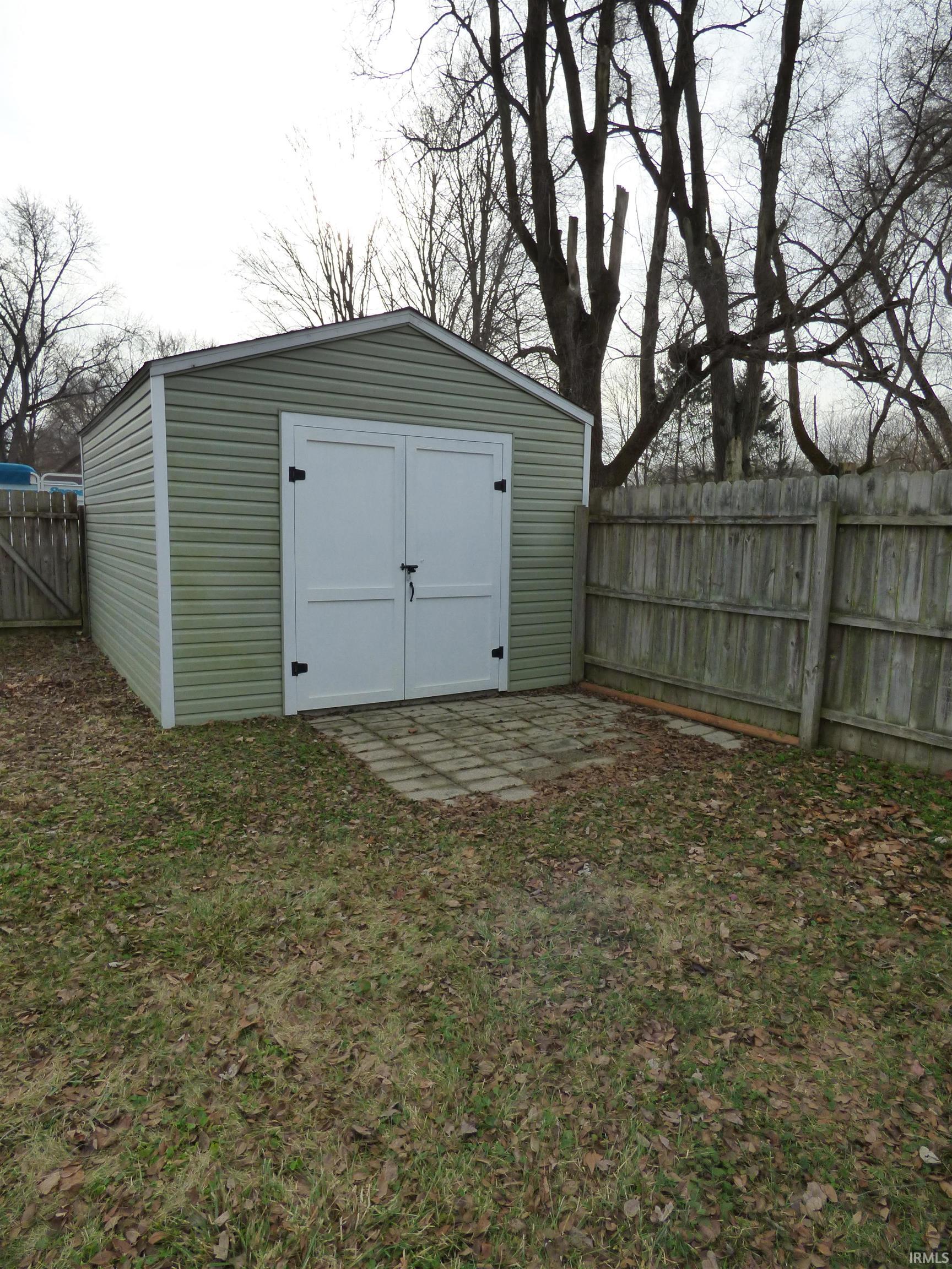 55075 Sundown Road South Bend, IN 46628 - Photo 25 of 26