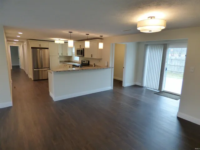 $254,750 | 55075 Sundown Road, South Bend, IN 46628