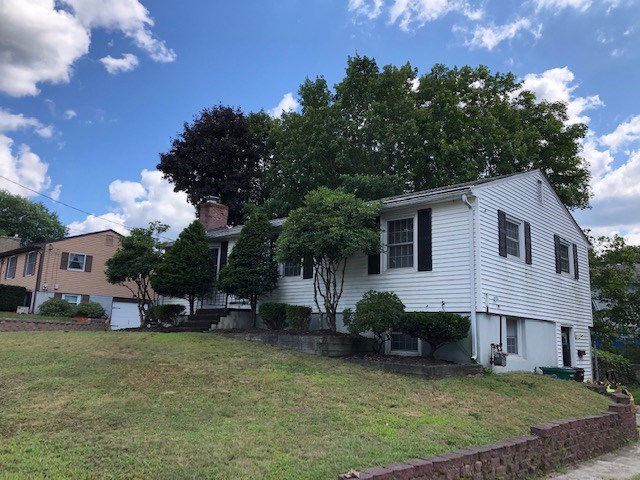 99 Lemay Road Woonsocket, RI 02895 - Photo 3 of 22