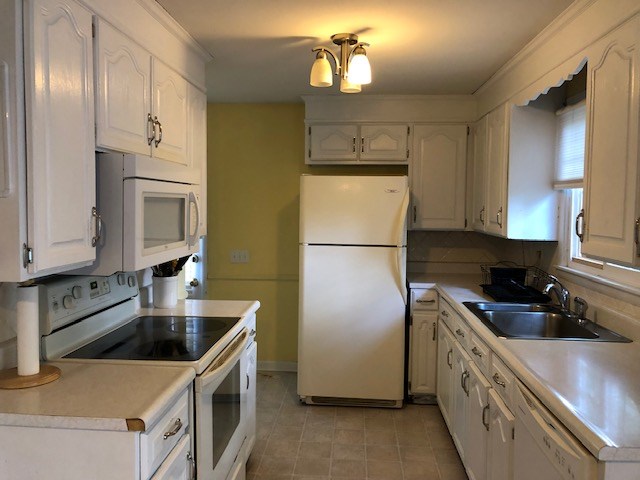 99 Lemay Road Woonsocket, RI 02895 - Photo 9 of 22