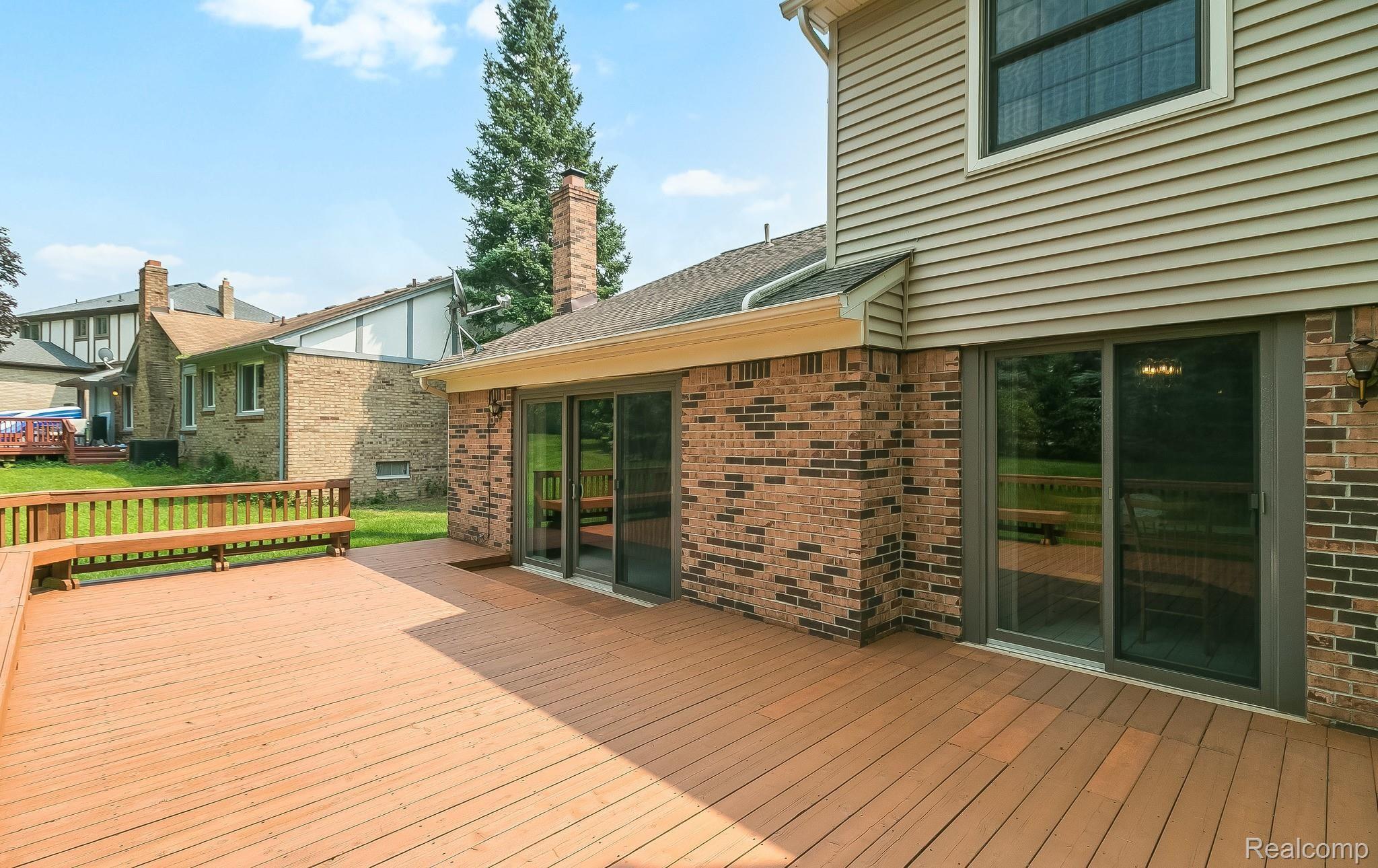 42222 Waterfall Road Northville, MI 48168 - Photo 30 of 36 IMG_0196.jpg