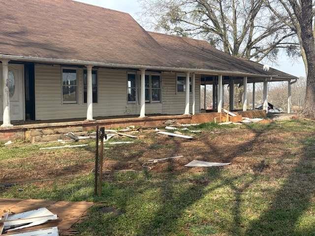 2245 Cheek Pulliam Road Royston, GA 30662 - Photo 16 of 17 a front view of a house with garden