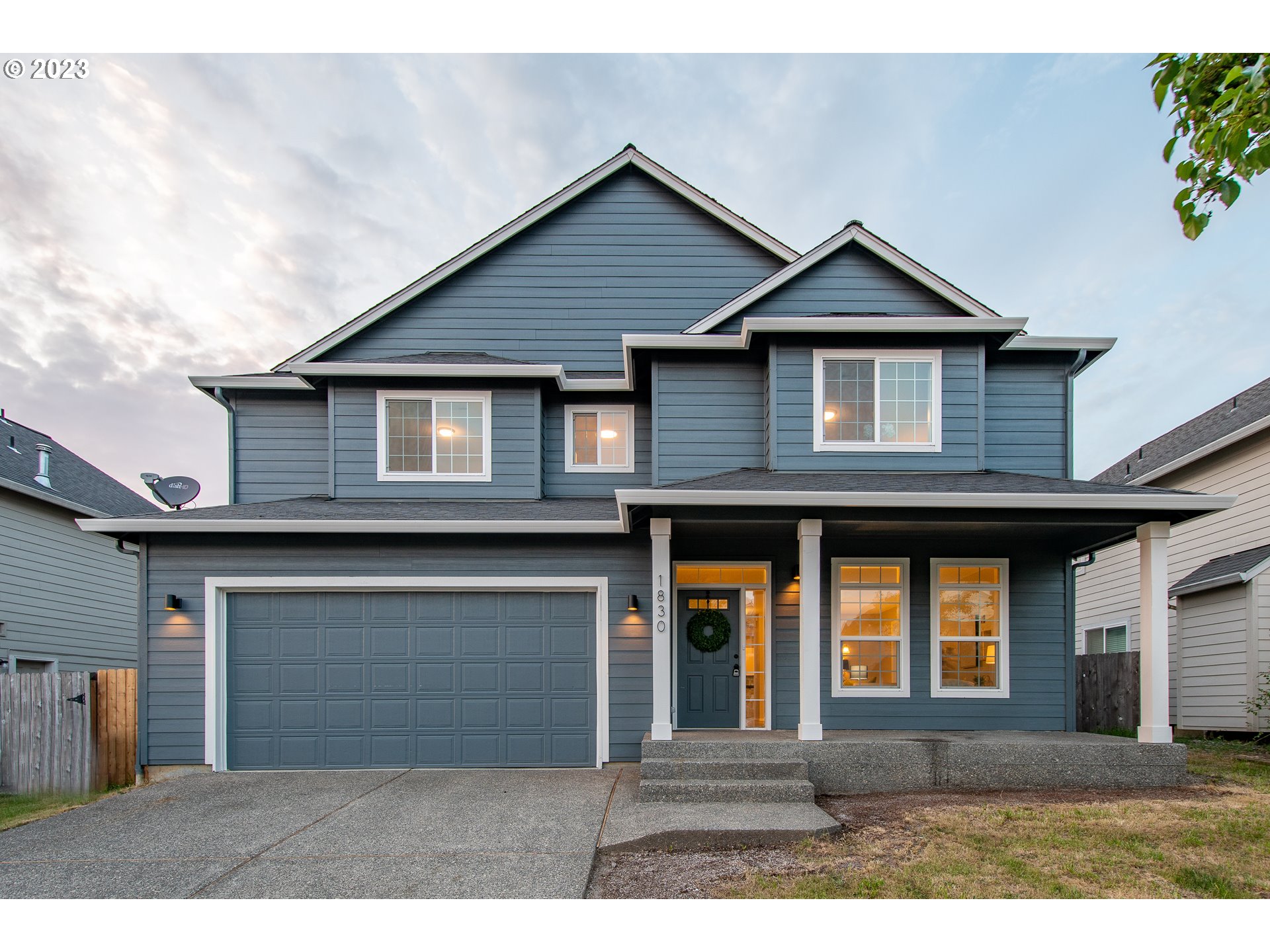 1830 North 8th Way Ridgefield, WA 98642 - Photo 42 of 44 a front view of a house with garden