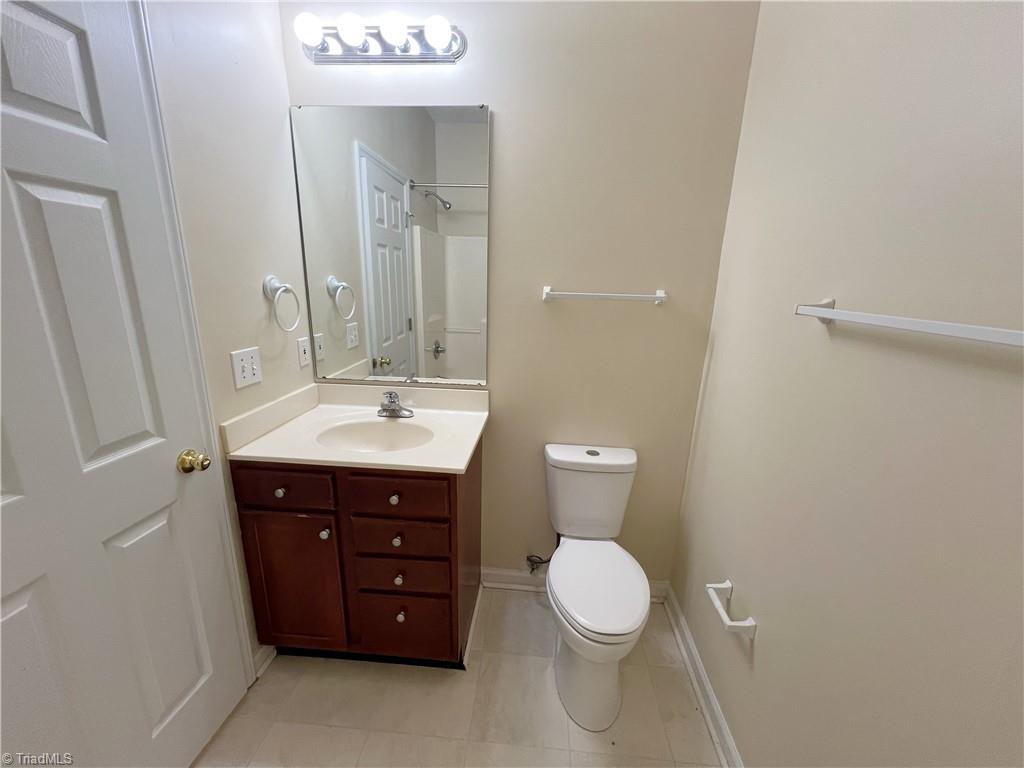 3001 Greystone Point, Unit F Greensboro, NC 27410 - Photo 12 of 20