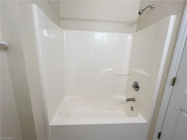 $1,700 | 3001 Greystone Point, Unit F, Greensboro, NC 27410