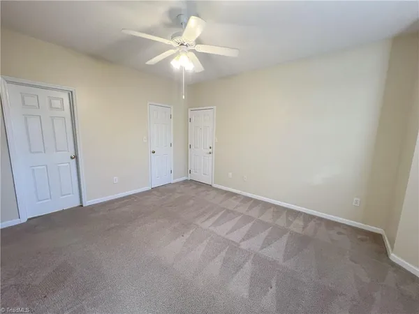 $1,600 | 3001 Greystone Point, Unit F, Greensboro, NC 27410