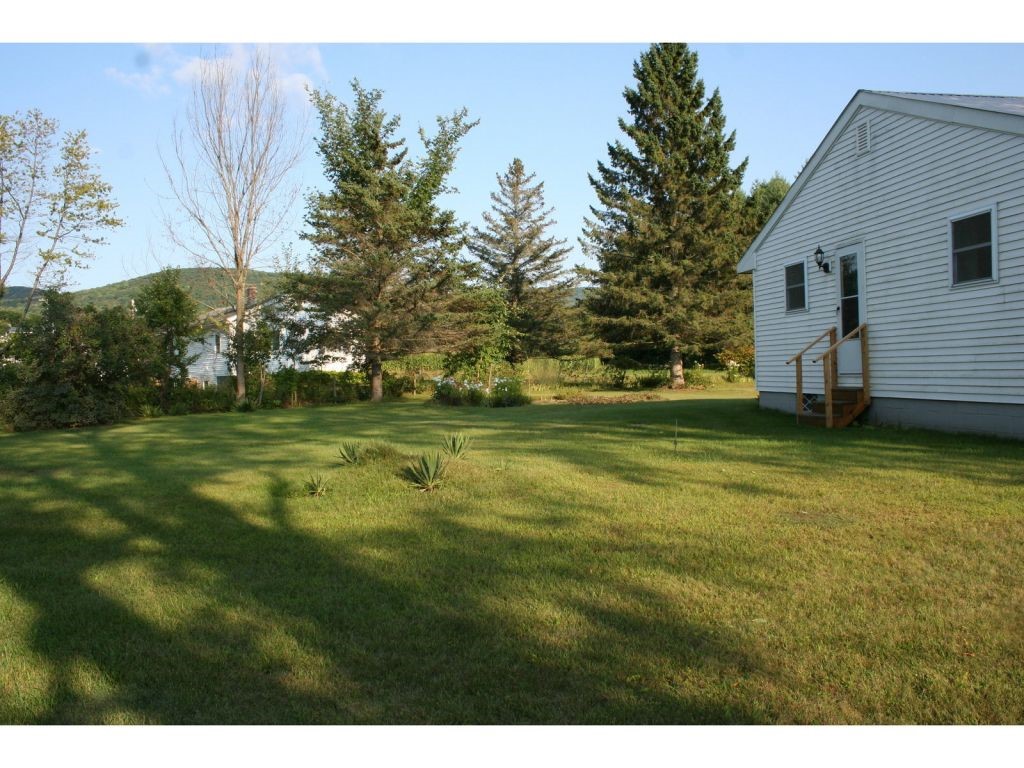 477 Newton Road Brandon, VT 05733 - Photo 23 of 31