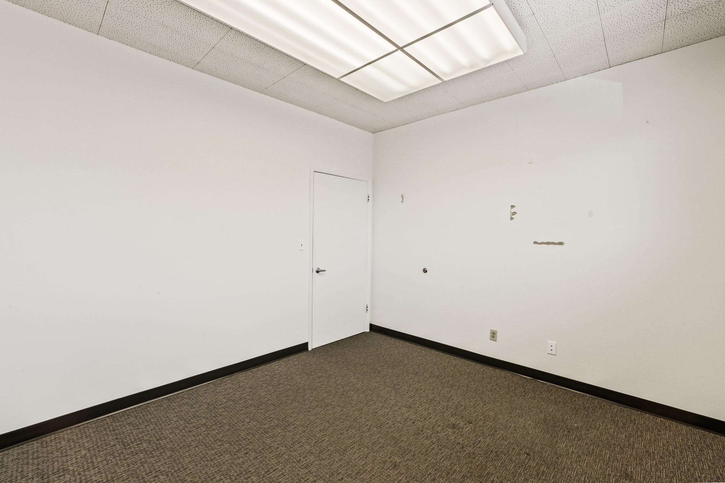920 East Wolverton Court Spokane, WA 99207 - Photo 11 of 24