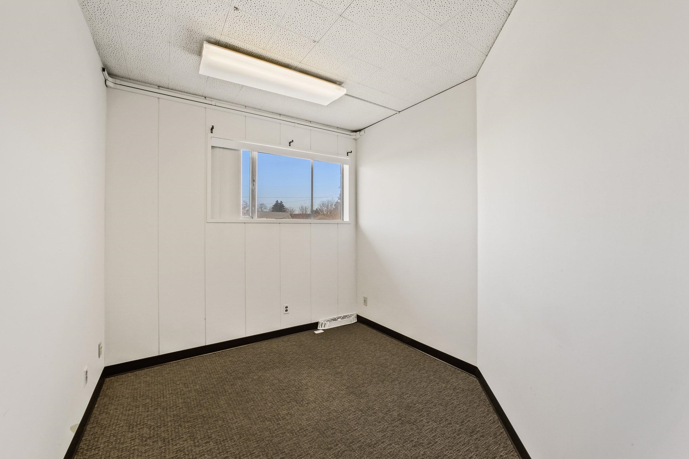 920 East Wolverton Court Spokane, WA 99207 - Photo 12 of 24