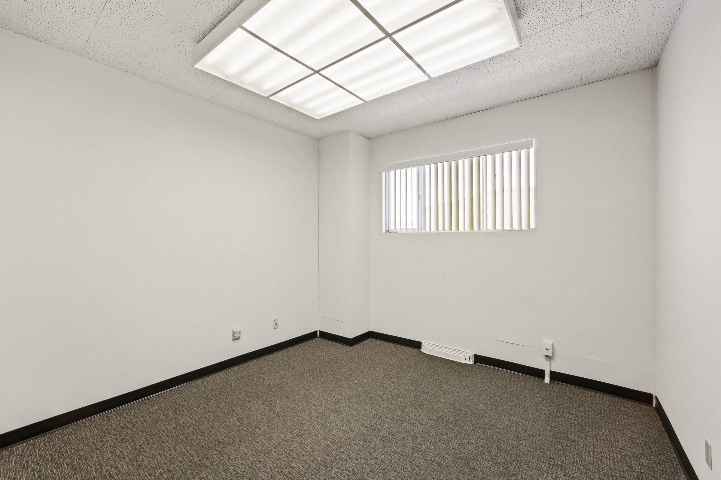 920 East Wolverton Court Spokane, WA 99207 - Photo 15 of 24
