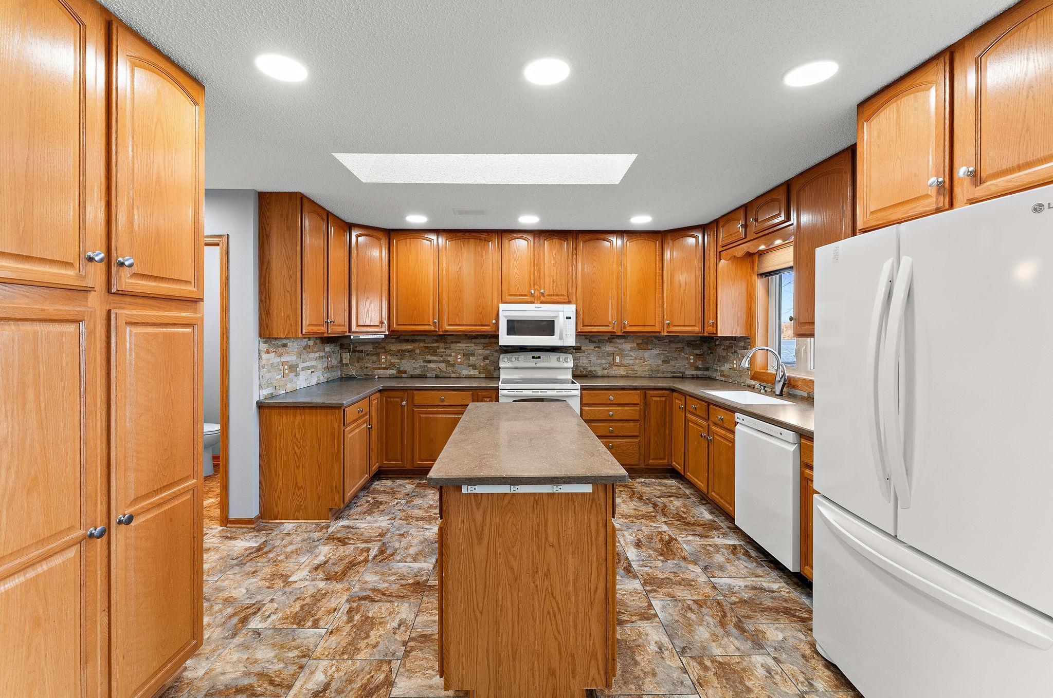 5755 232nd Street West Faribault, MN 55021 - Photo 13 of 76