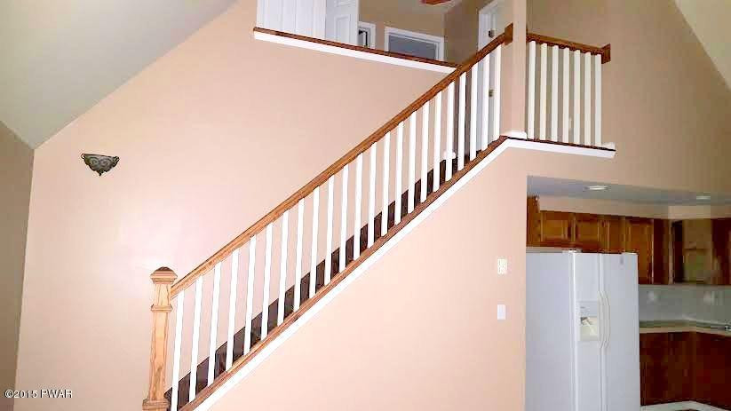 114 Steves Road Tafton, PA 18464 - Photo 6 of 9 Gallery Image 6