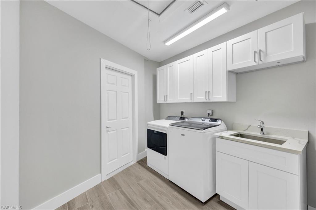 373 Egret Avenue Naples, FL 34108 - Photo 21 of 35