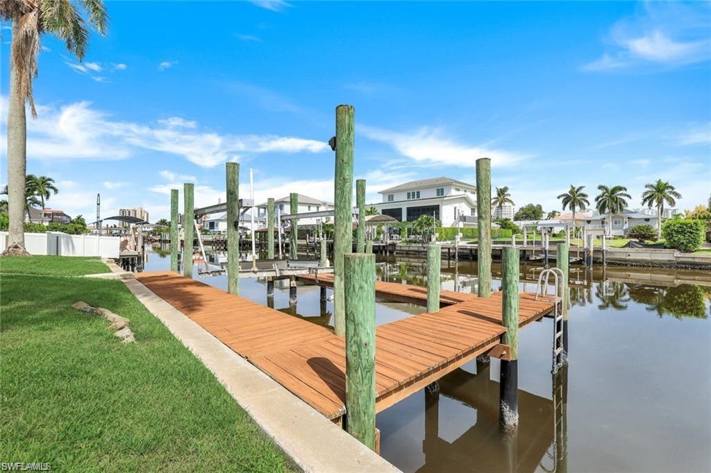 373 Egret Avenue Naples, FL 34108 - Photo 27 of 35