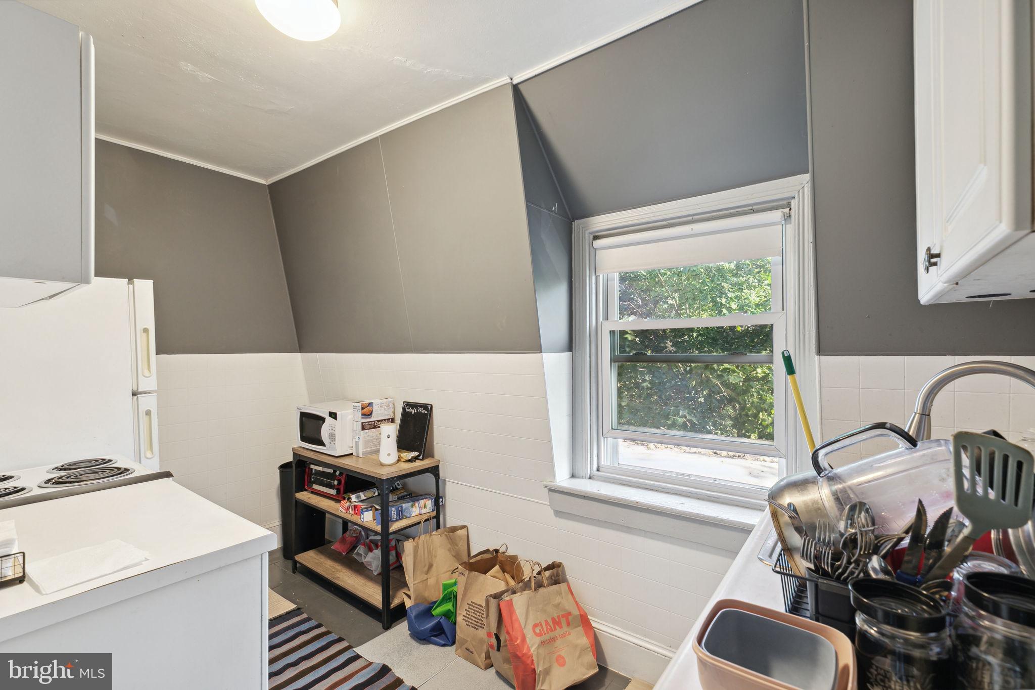 4818 Trinity Street Philadelphia, PA 19143 - Photo 51 of 57
