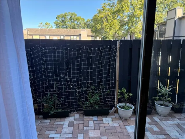 a view of an outdoor space