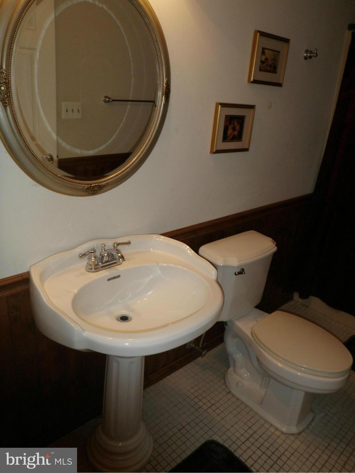 1608 Colony Road Pasadena, MD 21122 - Photo 23 of 30 Bath (Master)