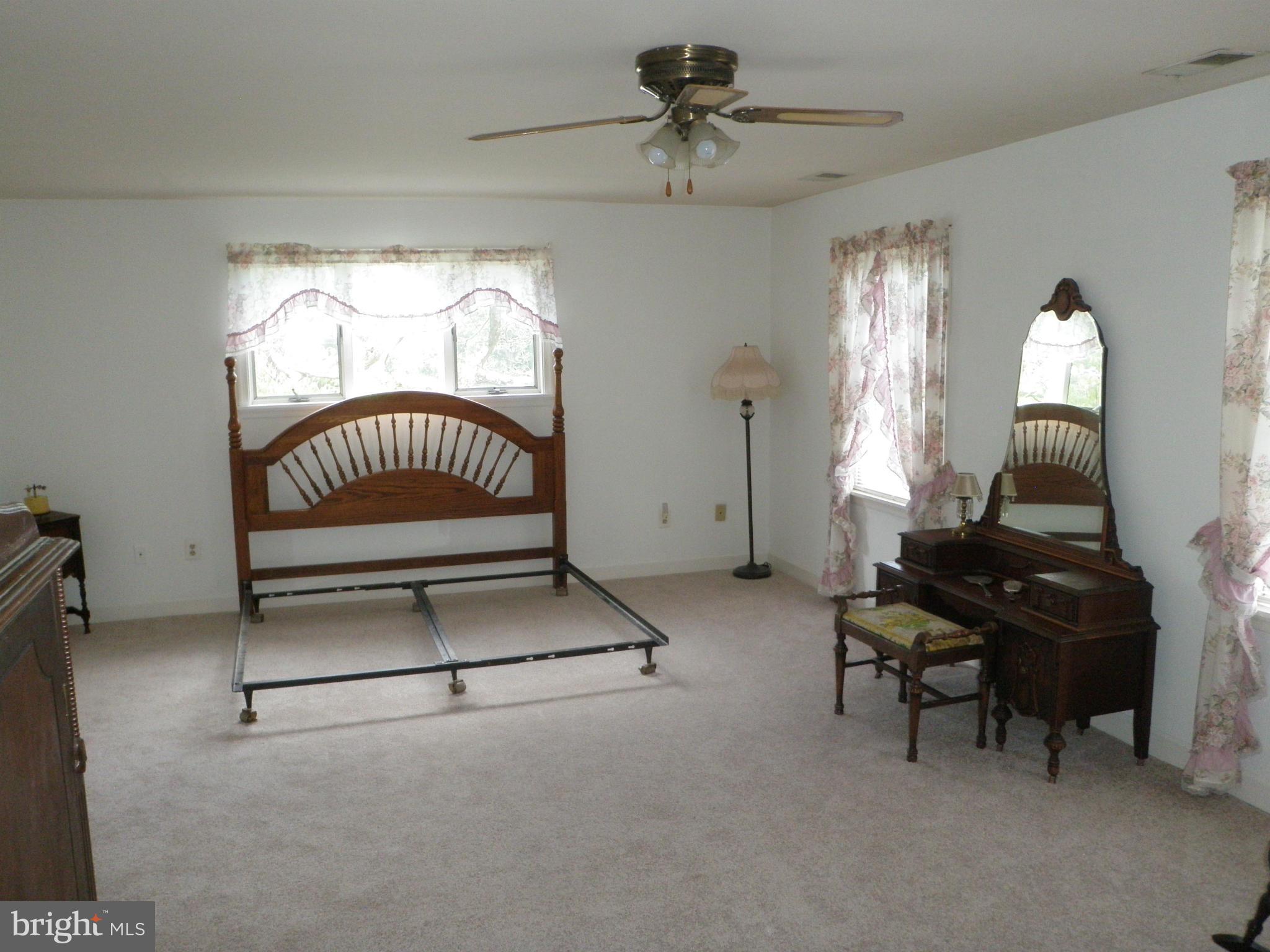 1608 Colony Road Pasadena, MD 21122 - Photo 24 of 30 Second upstairs Bedroom