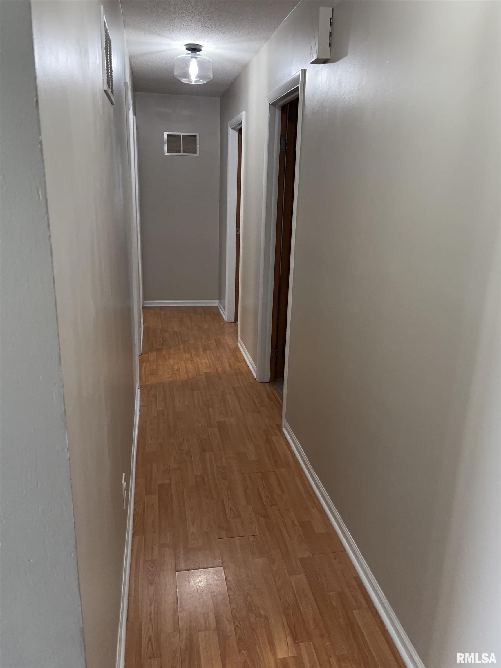 1913 South Main Street Eureka, IL 61530 - Photo 14 of 19