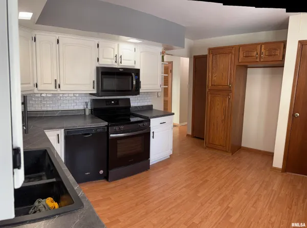 $235,000 | 1913 South Main Street, Eureka, IL 61530