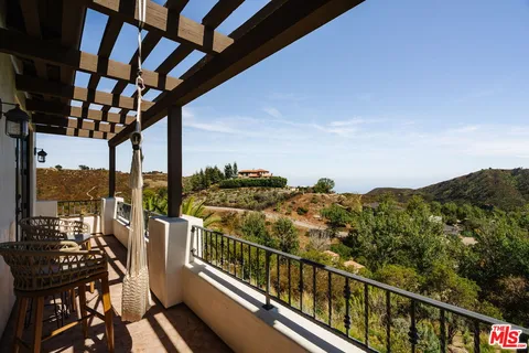 $6,999,000 | 2656 Vista Del Mar Road, Topanga, CA 90290