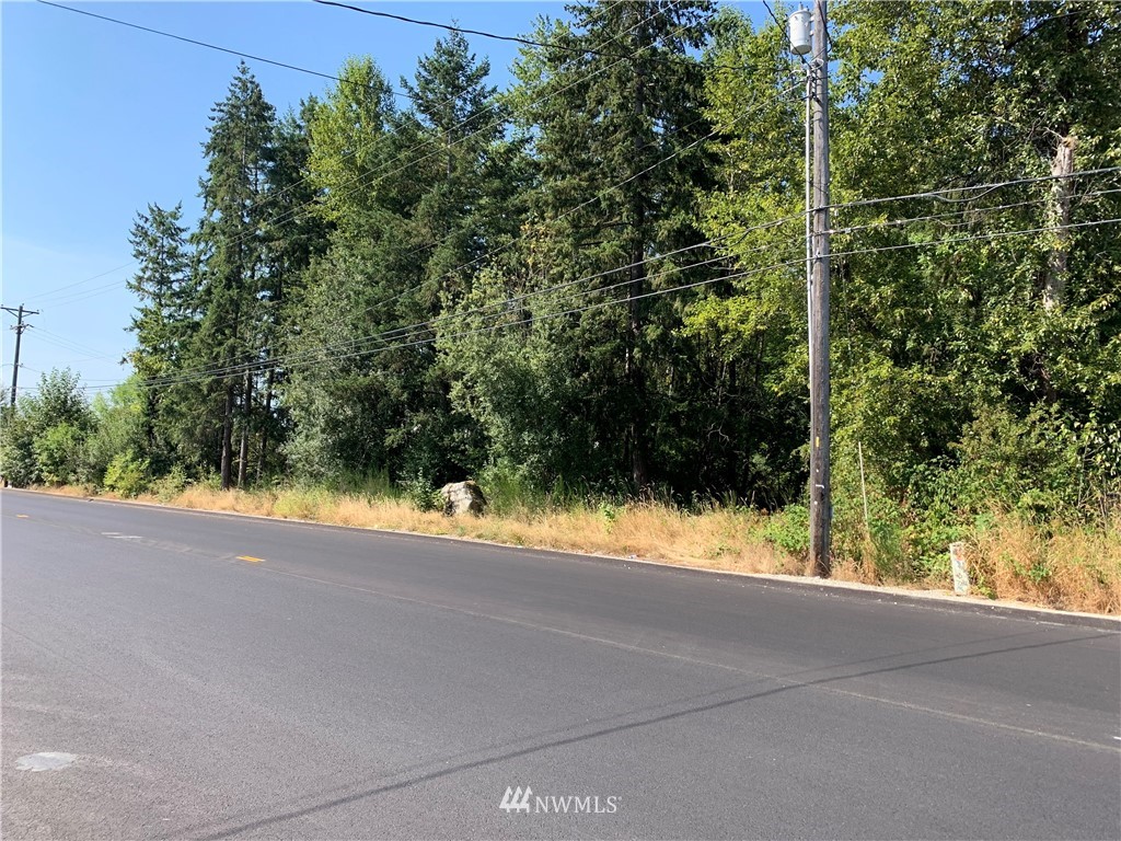 105 Golden Given Road East Tacoma, WA 98445 - Photo 3 of 7