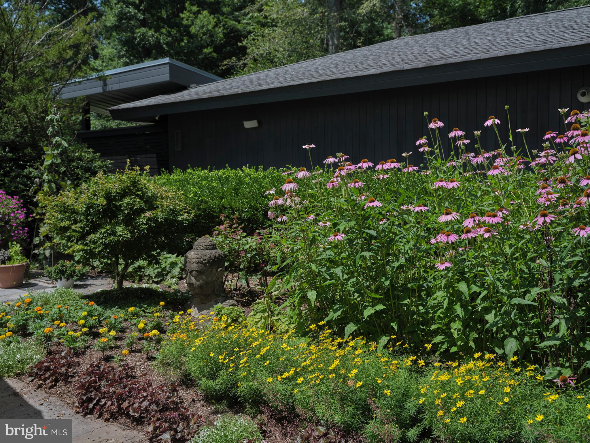 35 Raven Rock Rosemont Road Stockton, NJ 08559 - Photo 54 of 61 a view of front door and flowers