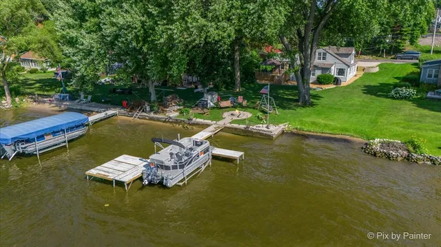 $409,000 | 1304 River Terrace Drive, Johnsburg, IL 60051
