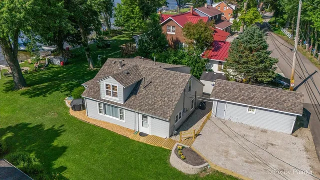 $409,000 | 1304 River Terrace Drive, Johnsburg, IL 60051