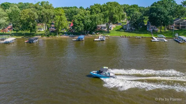 $409,000 | 1304 River Terrace Drive, Johnsburg, IL 60051