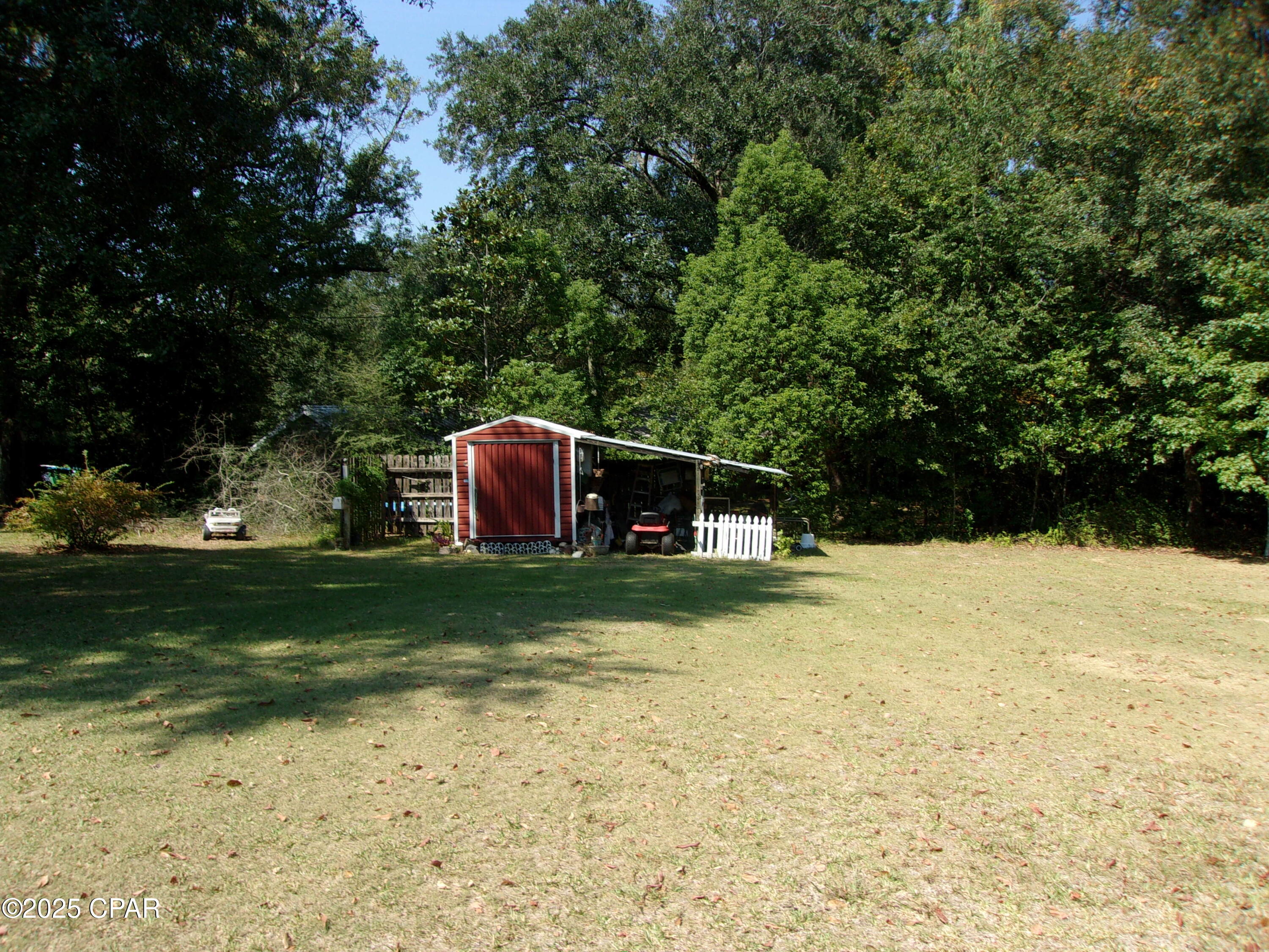 703 South Weeks Street Bonifay, FL 32425 - Photo 43 of 53