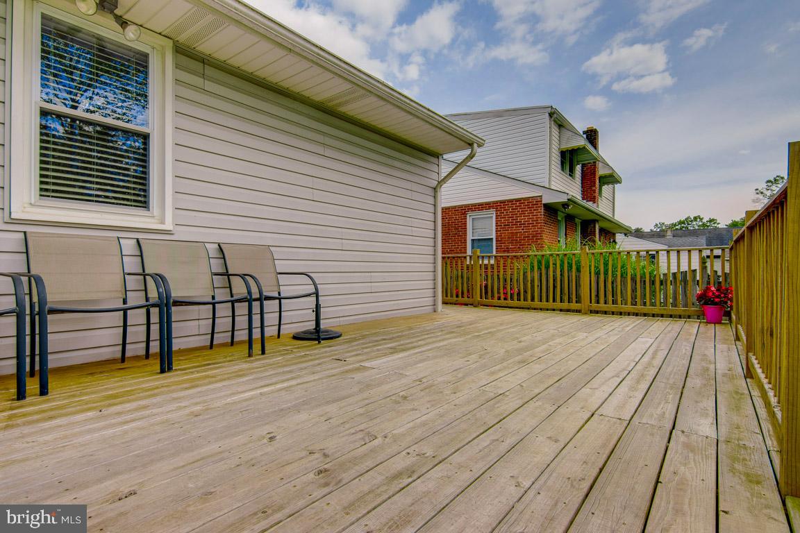 8120 Ridgely Oak Road Baltimore, MD 21234 - Photo 26 of 30