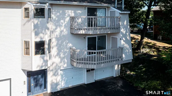 $2,800 | 60 Overlook Avenue, Unit 60, Fairfield, CT 06824