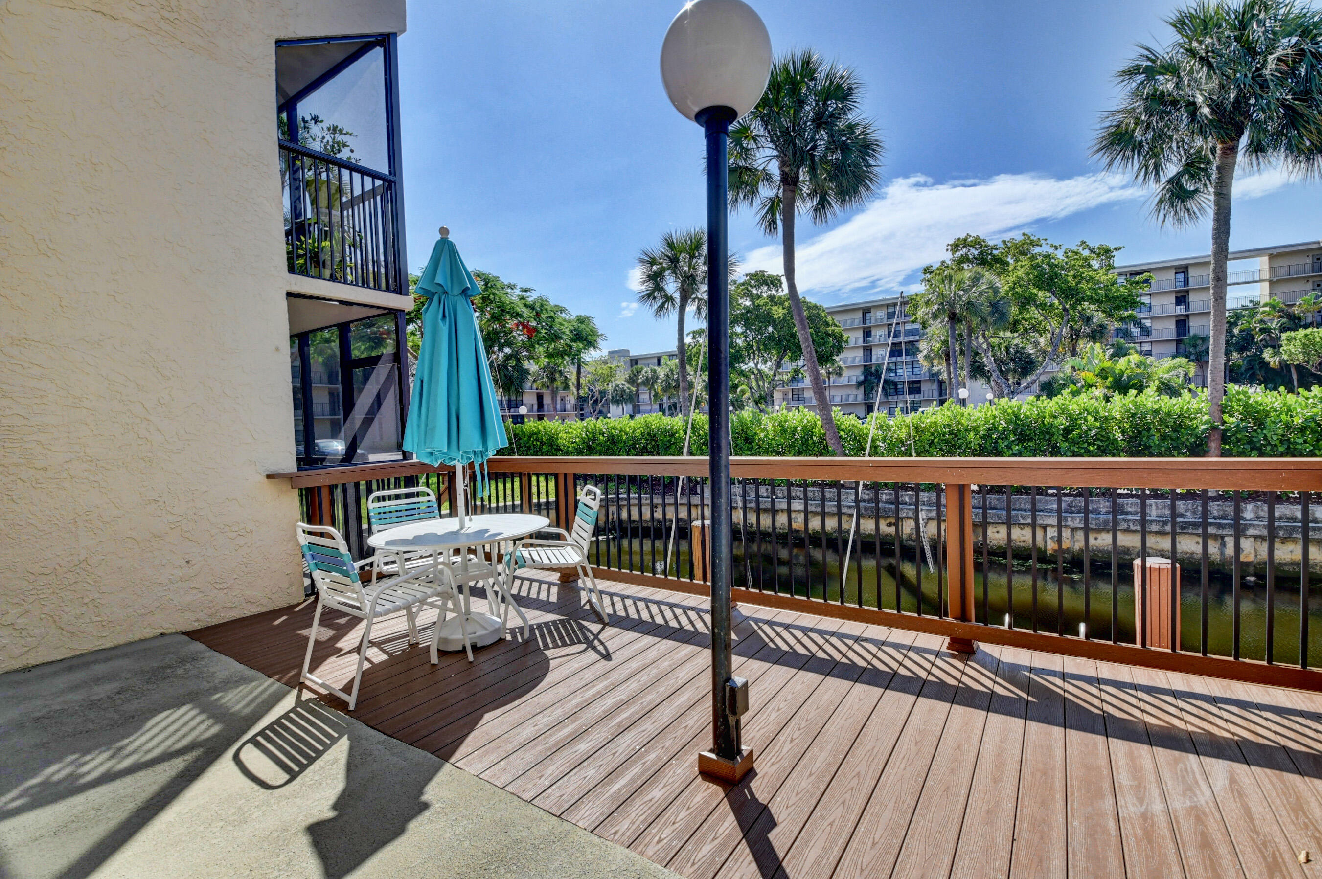 16 Royal Palm Way, Unit 202 Boca Raton, FL 33432 - Photo 34 of 54 a view of balcony with furniture