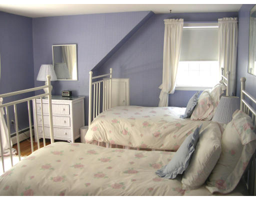 16 Stony Brook Road Weston, MA 02493 - Photo 13 of 19 Gallery Image 13