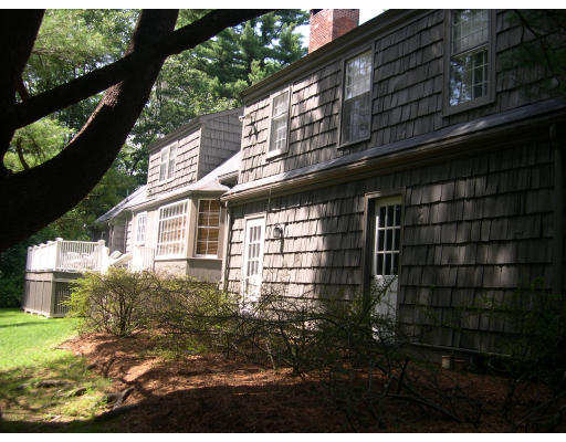16 Stony Brook Road Weston, MA 02493 - Photo 3 of 19 Gallery Image 3