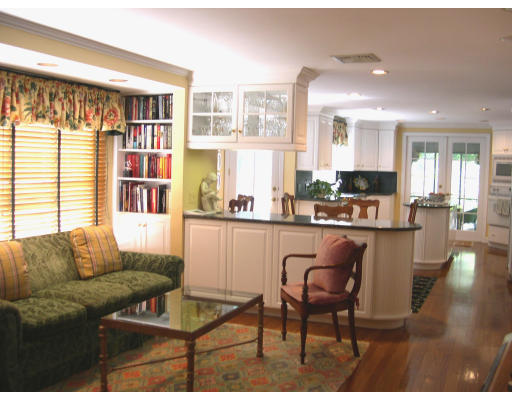 16 Stony Brook Road Weston, MA 02493 - Photo 8 of 19 Gallery Image 8