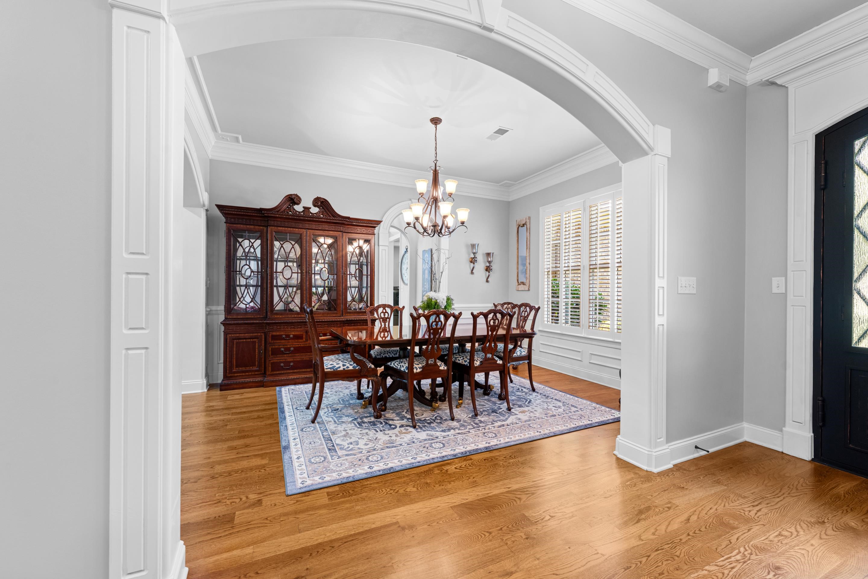 300 Windover Road Piperton, TN 38017 - Photo 3 of 40 Arched entry into formal dining area.