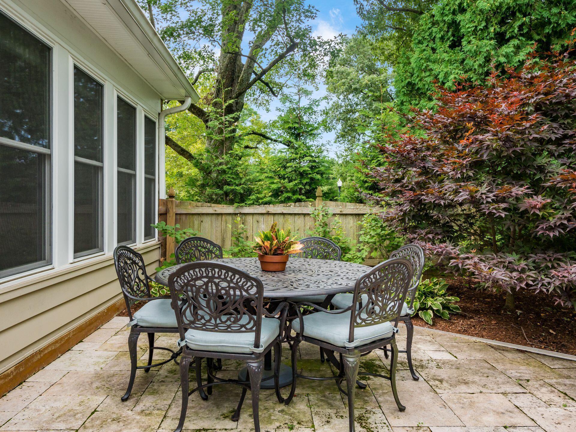 363 South Kellner Road Columbus, OH 43209 - Photo 58 of 72 Patio