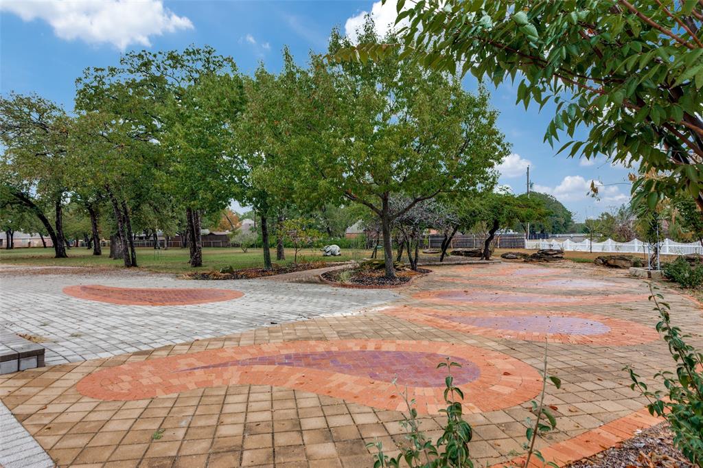 950 Turner Way Mansfield, TX 76063 - Photo 25 of 29 a view of street with houses
