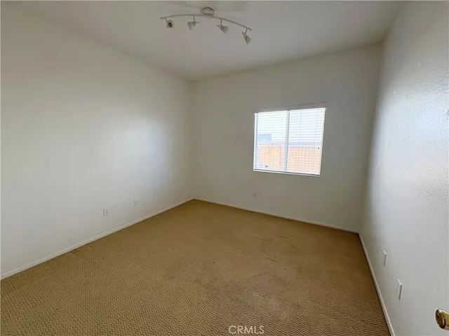 $2,475 | 13343 Vista Verde Street, Victorville, CA 92392