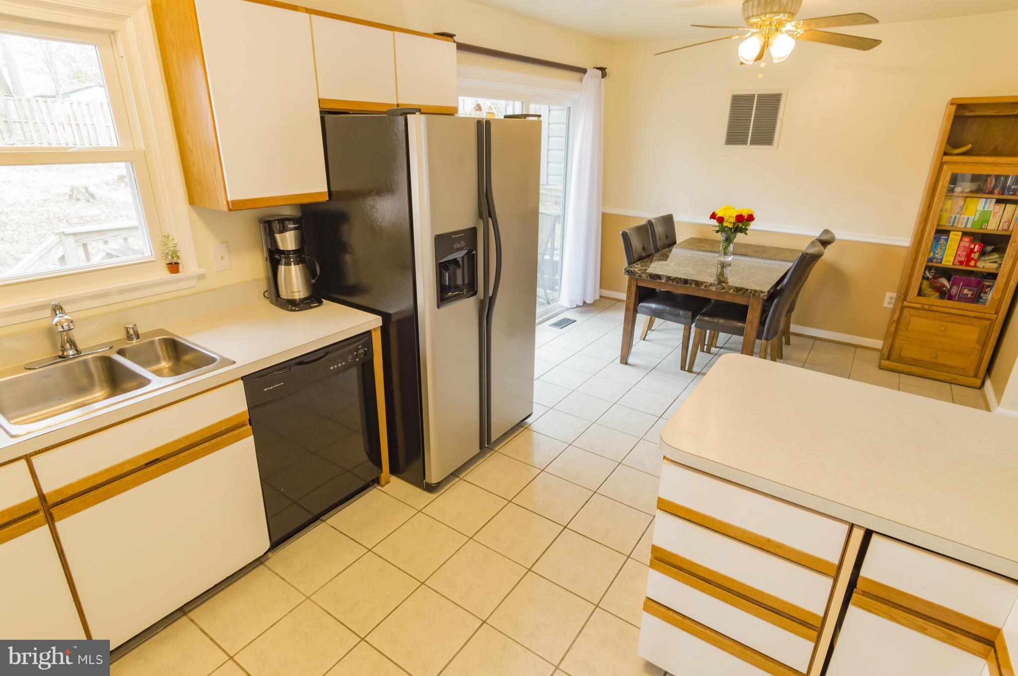 11452 Rawhide Road Lusby, MD 20657 - Photo 18 of 26 Kitchen