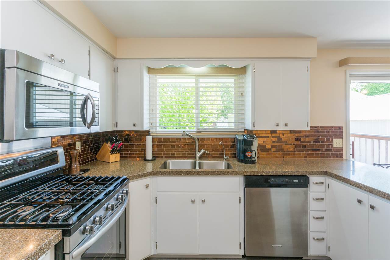 2803 South Bowdish Road Spokane Valley, WA 99206 - Photo 6 of 18 Gallery Image 6