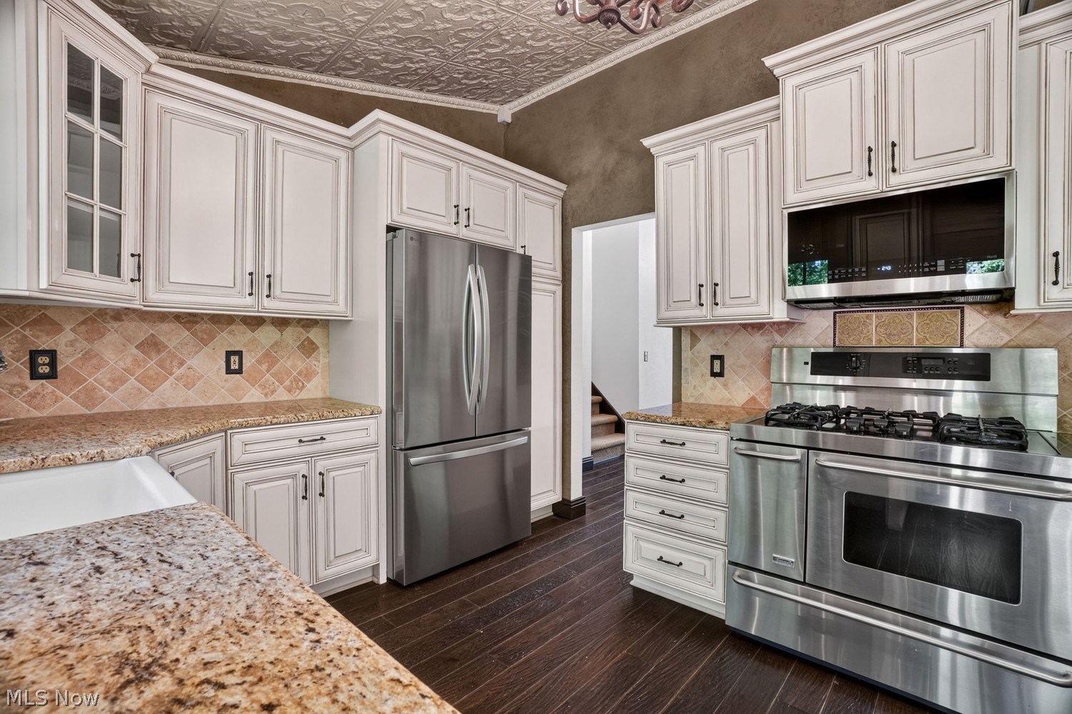 9937 Cutts Road Chardon, OH 44024 - Photo 8 of 47 Gallery Image 8