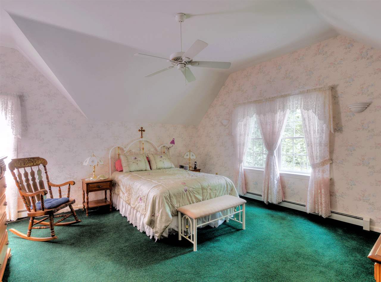 68 Dearborn Road Greenland, NH 03840 - Photo 16 of 23 Gallery Image 16